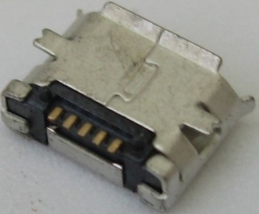 Lizdas micro USB LM102